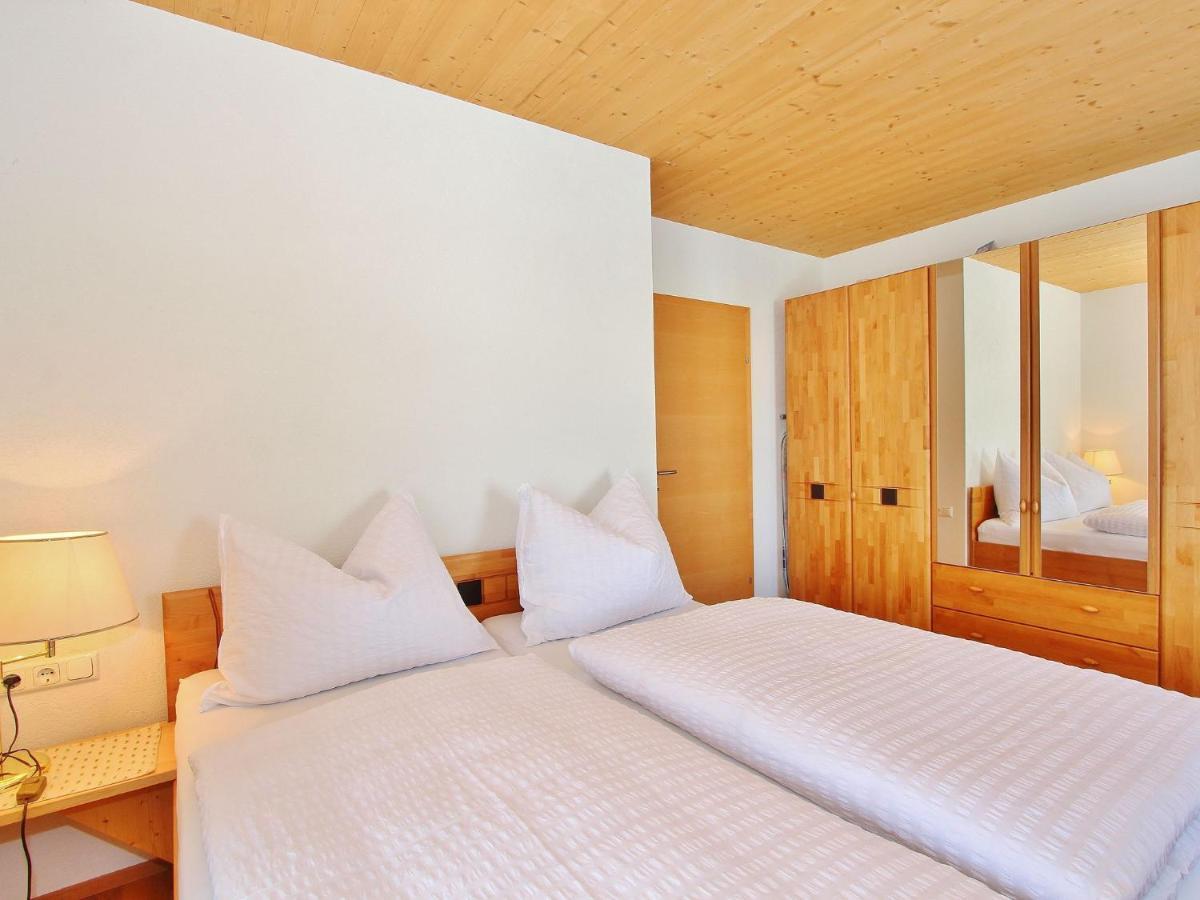 Flat Directly On The Ski Slope With Valley View Санкт Йохан ин Тирол Екстериор снимка