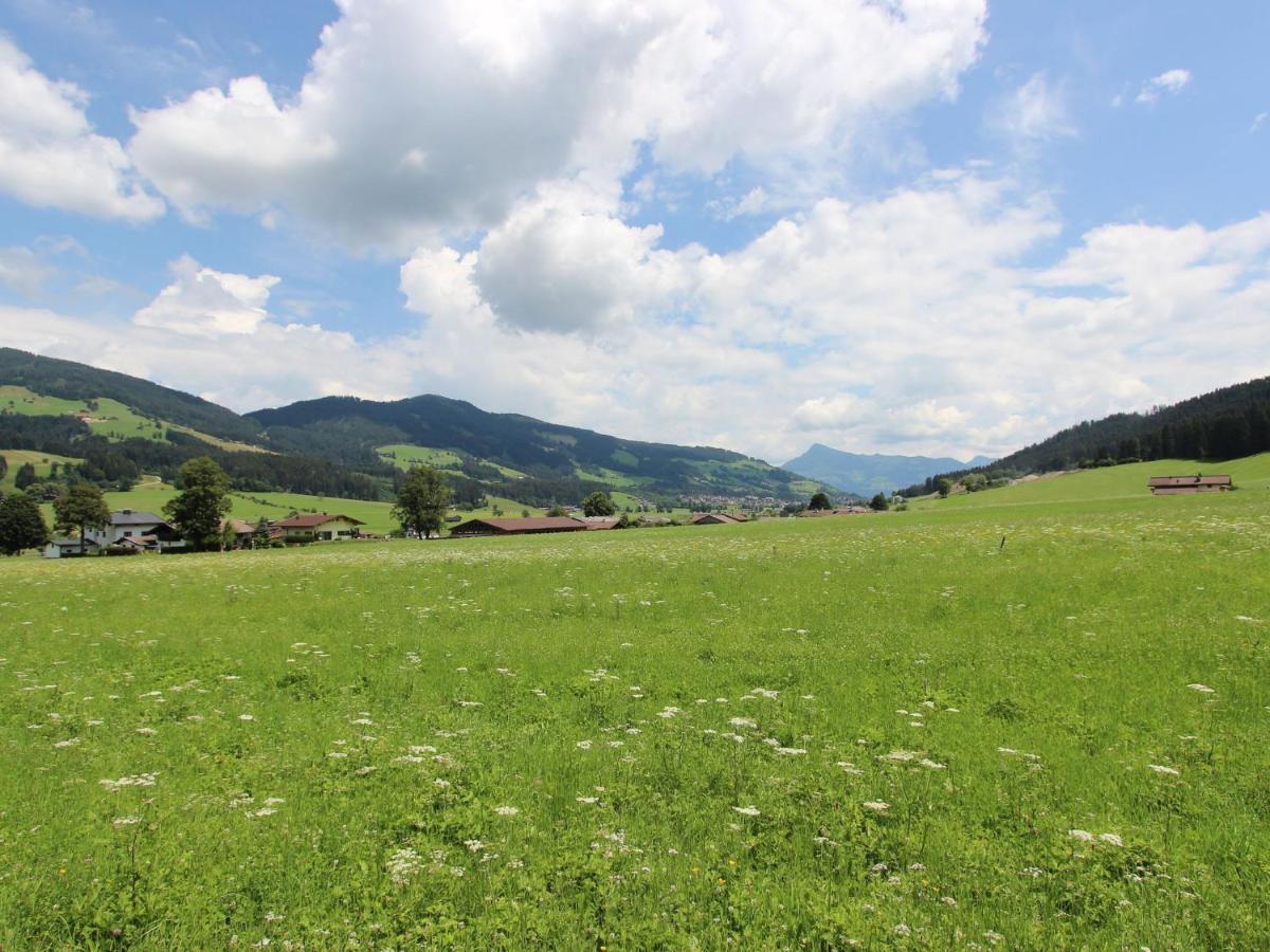 Flat Directly On The Ski Slope With Valley View Санкт Йохан ин Тирол Екстериор снимка