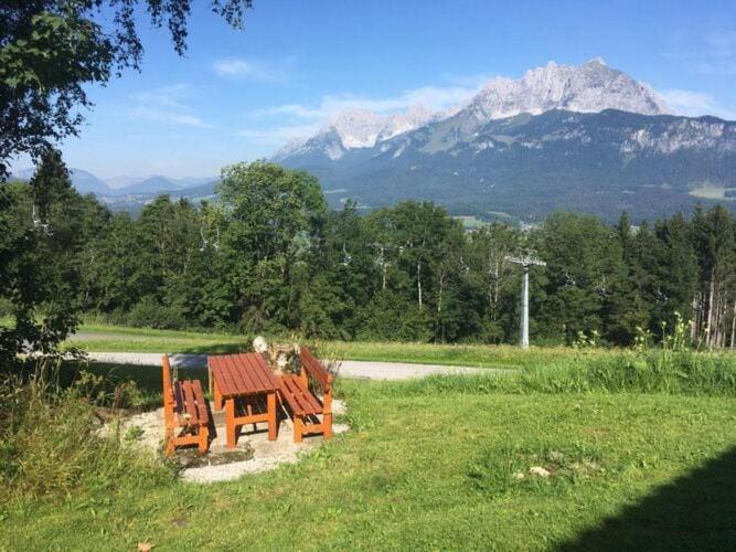 Flat Directly On The Ski Slope With Valley View Санкт Йохан ин Тирол Екстериор снимка