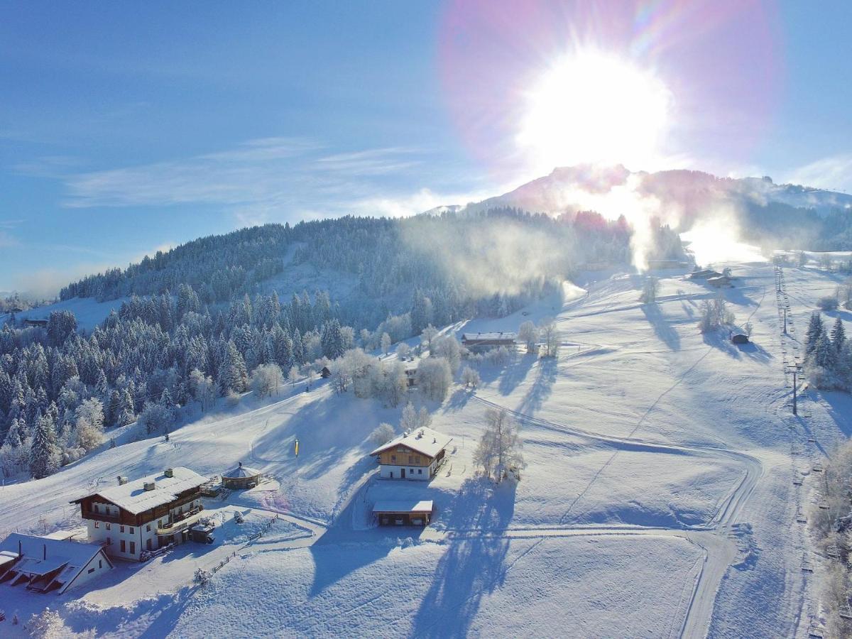 Flat Directly On The Ski Slope With Valley View Санкт Йохан ин Тирол Екстериор снимка